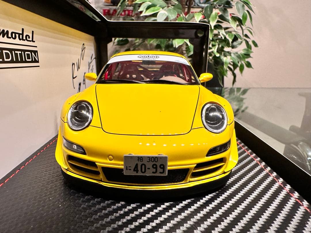 RWB997 Notting Hill 中井さんフィギュア付き 黄色