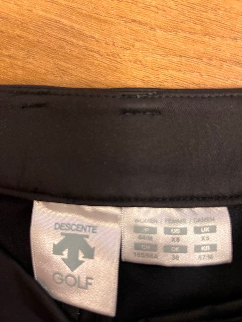 DESCENTE GOLF ダウン　スカート M ブラック