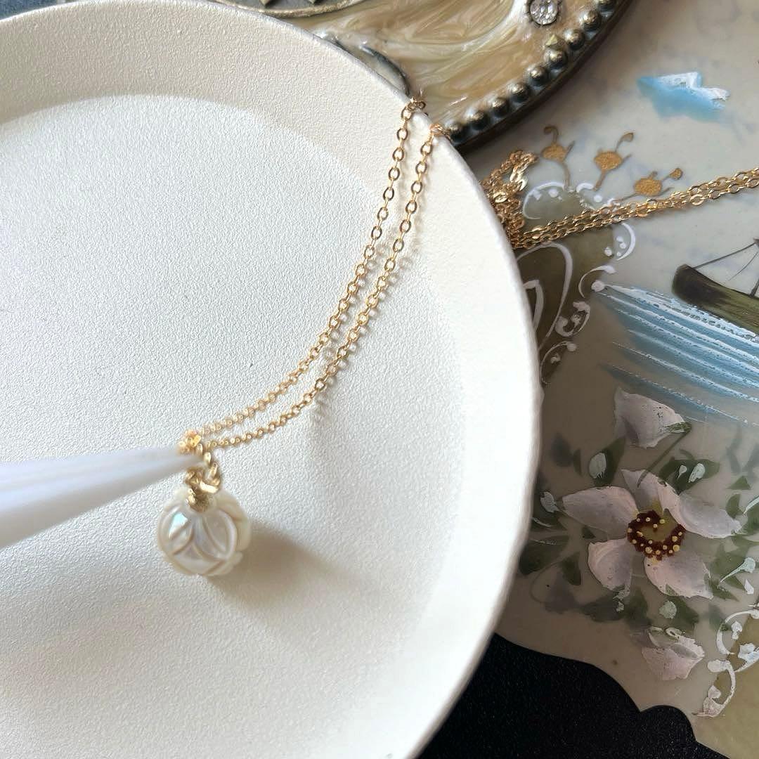 ＊＊COCO＊＊様✴︎白蝶真珠カービングネックレスTOP&デンドリックアゲート