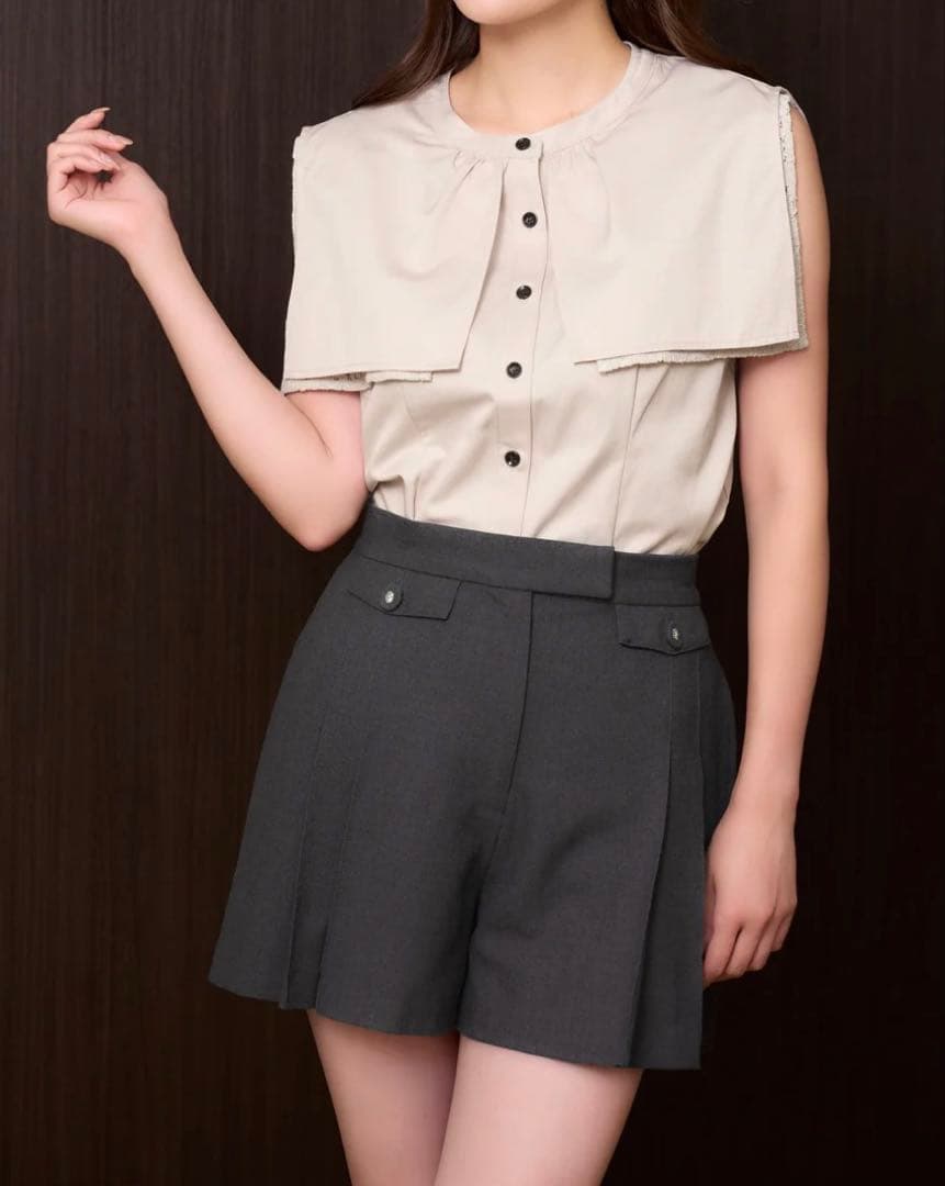 と*も様 herlipto Double Tuck Front Shorts S