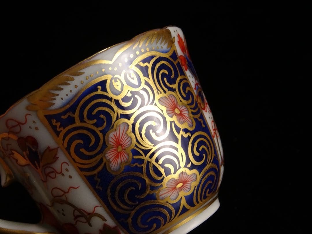 十二代　今泉　今右衛門　染錦　金彩　花文　珈琲碗　デミタス　カップ　ソーサー