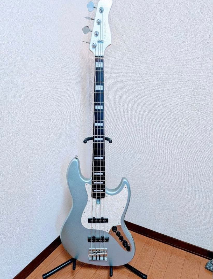 Sire ( サイアー ) / V7 4ST Alder エレキベース