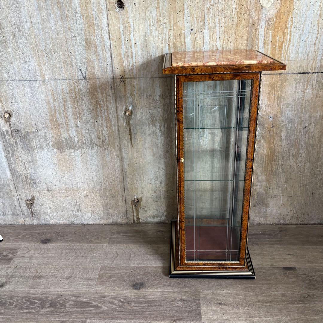 イタリア製　大理石トップ　4面ガラス　キュリオケース　コレクションケース　飾り棚