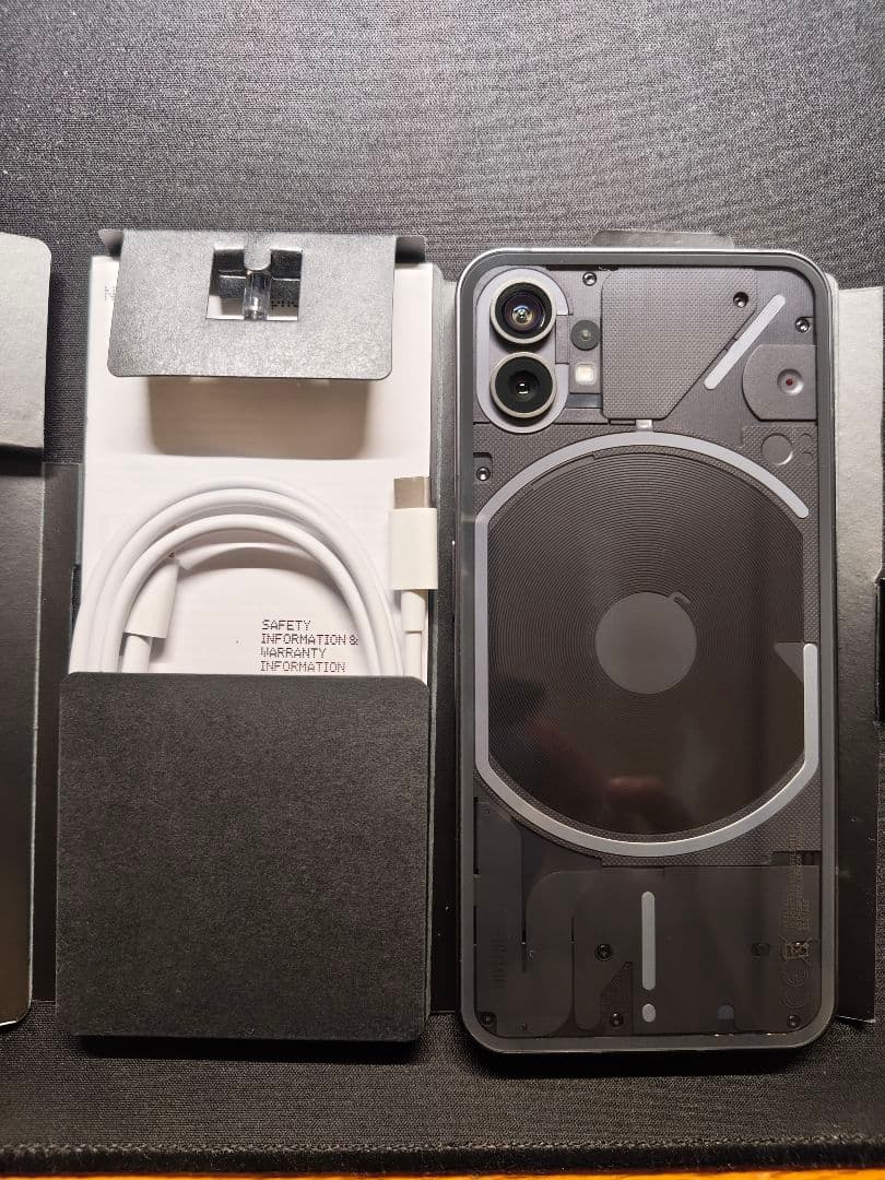 Nothing Phone (1) 8GB/256GB【美品】