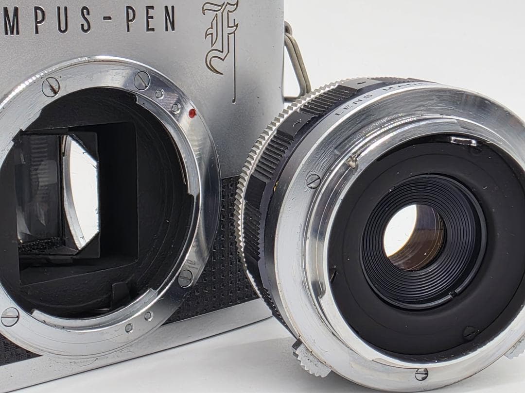 OLYMPUS PEN F ハーフサイズ D.Zuiko 38mm F2.8