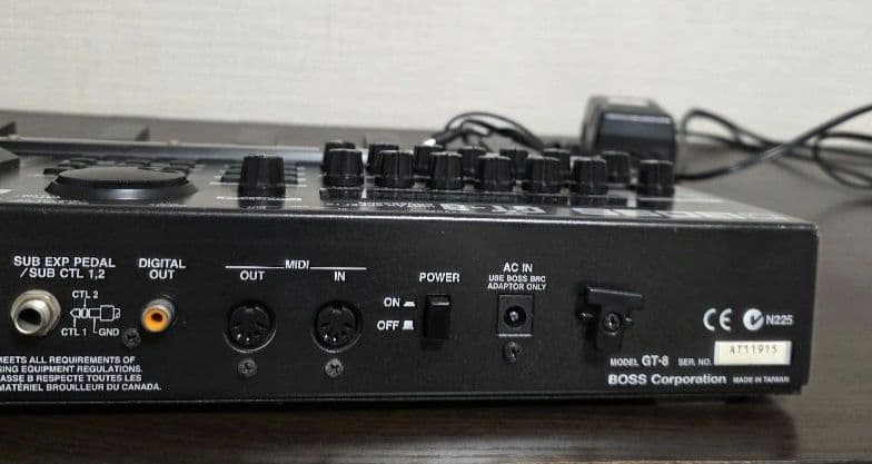 BOSS GT-8 ギターエフェクター ACアダプター付