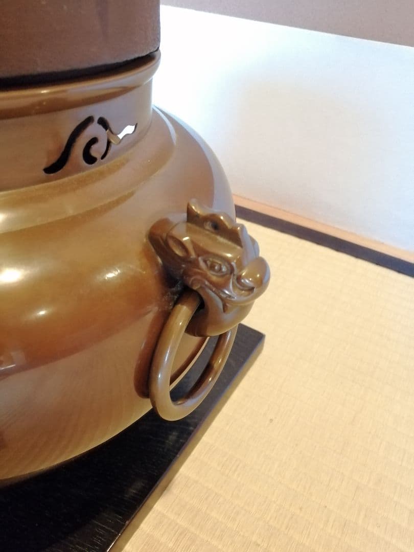 【茶道具】畠春斎 一ノ瀬宗辰造　唐銅鬼面風炉撫肩平丸釜添　茶釜　釜396