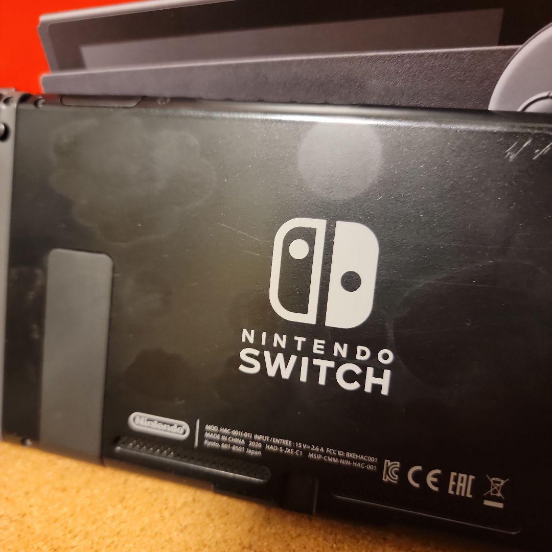 土日限定値下げ中！！　Nintendo Switch　グレー　中古　動作品