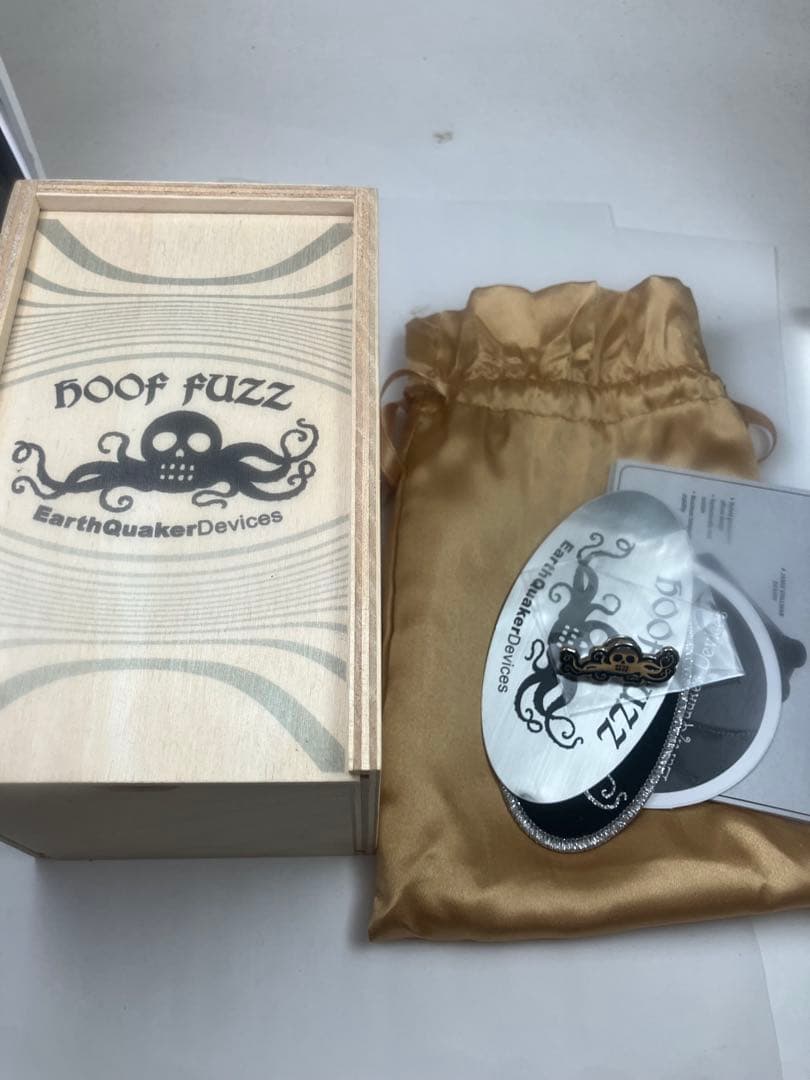 ギター Earthquaker Devices 3knob Hoof Fuzz