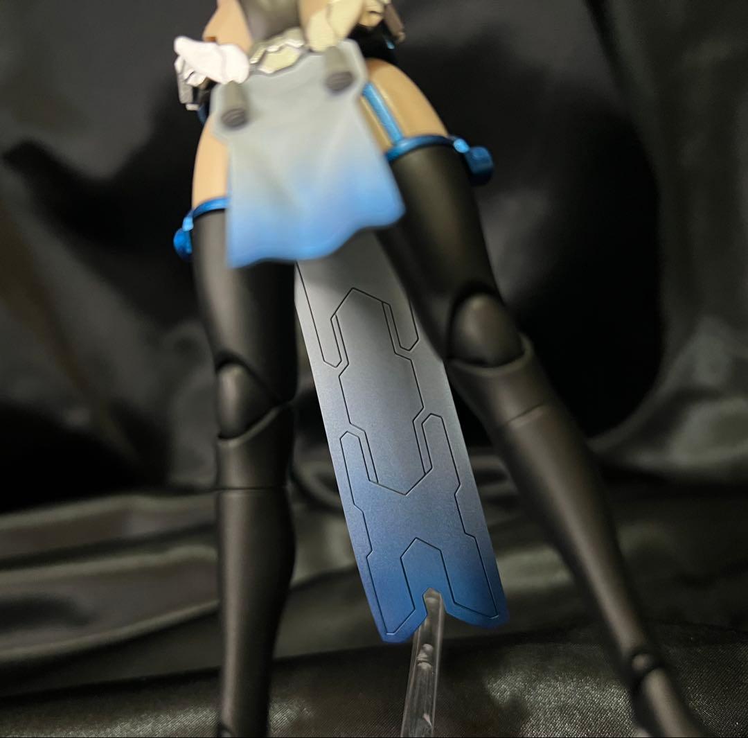 メガミデバイス 【皇巫 スサノヲ レガリア】 美プラ 完成品 塗装品