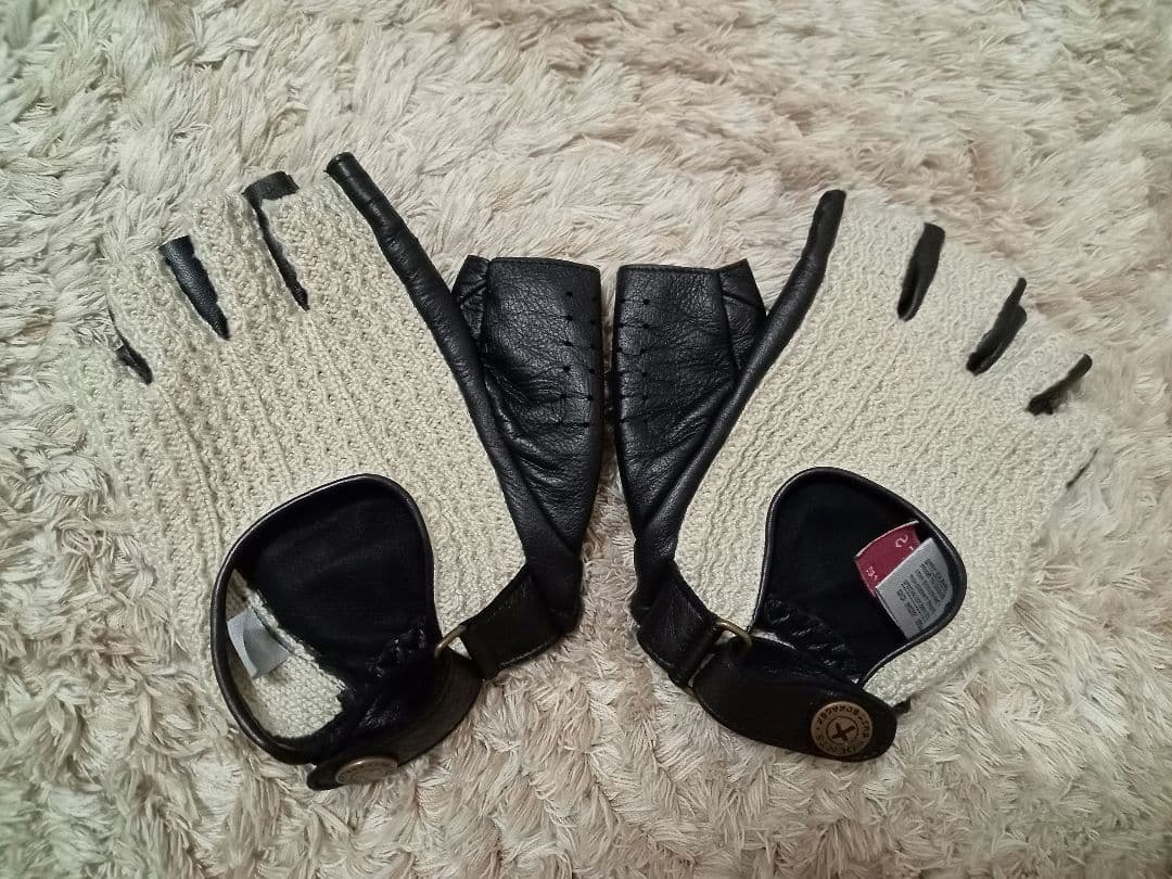 【マチャマチャ様】DENTS ドライビンググローブ フィンガーレス