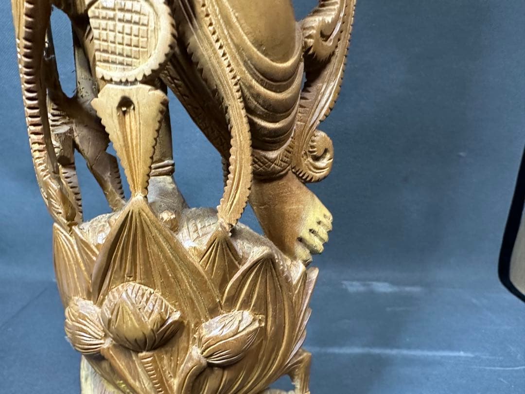 インド　白檀　木彫り　弁財天　仏教美術　仏像 骨董 木像　木製　仏教　密教