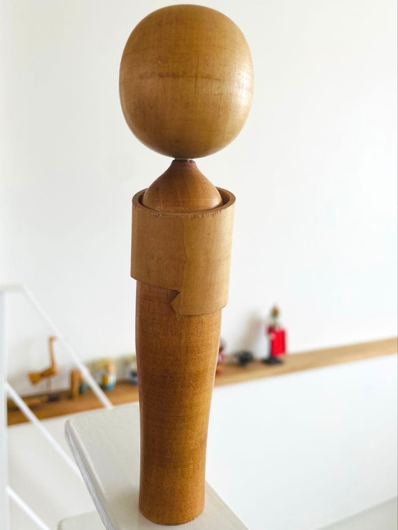 大幅値引き！希少！！年代不詳　アンティーク木製伝統こけし