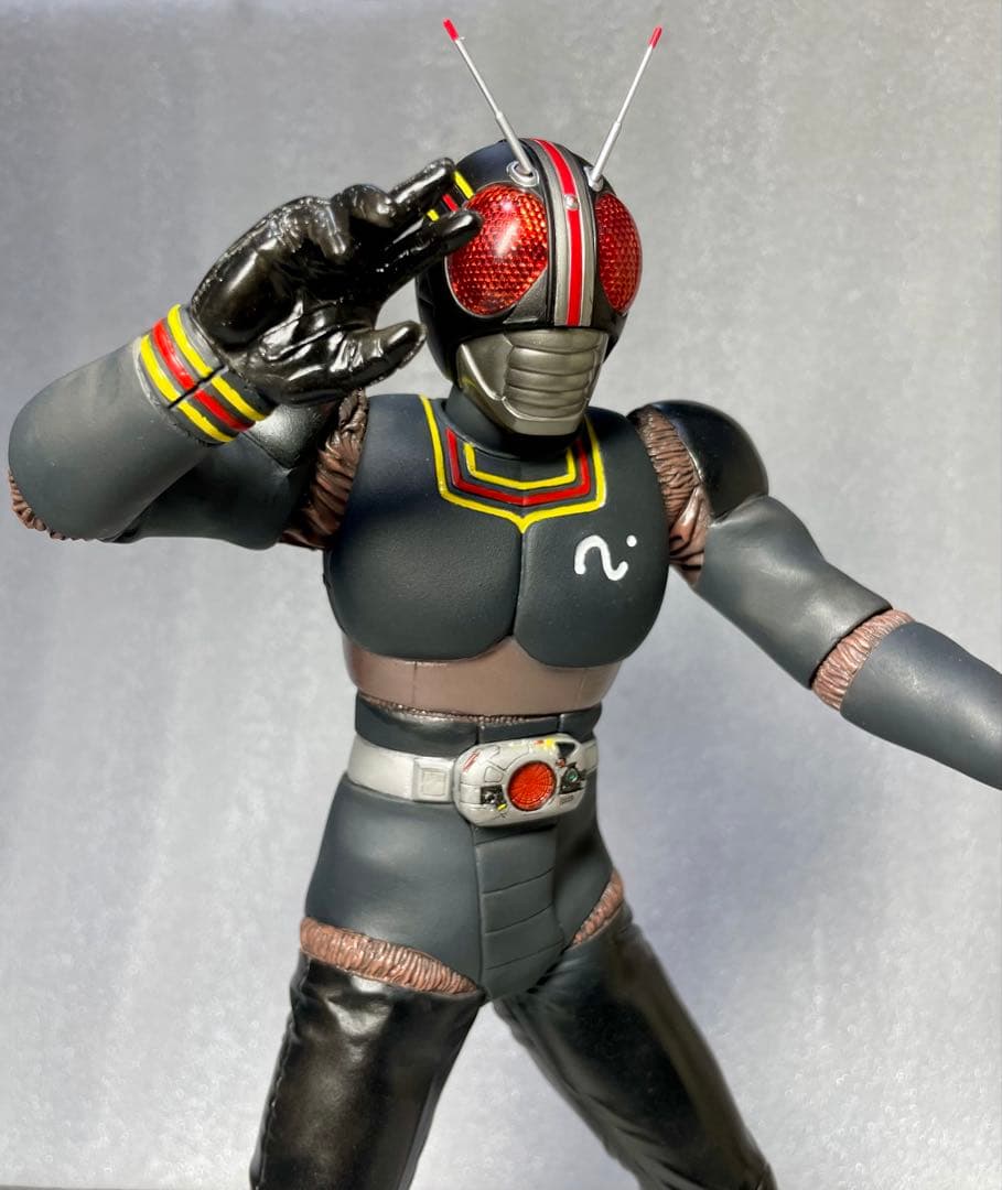 ボークス仮面ライダーブラック改造完成品（検索：ビリケン メディコム rah )