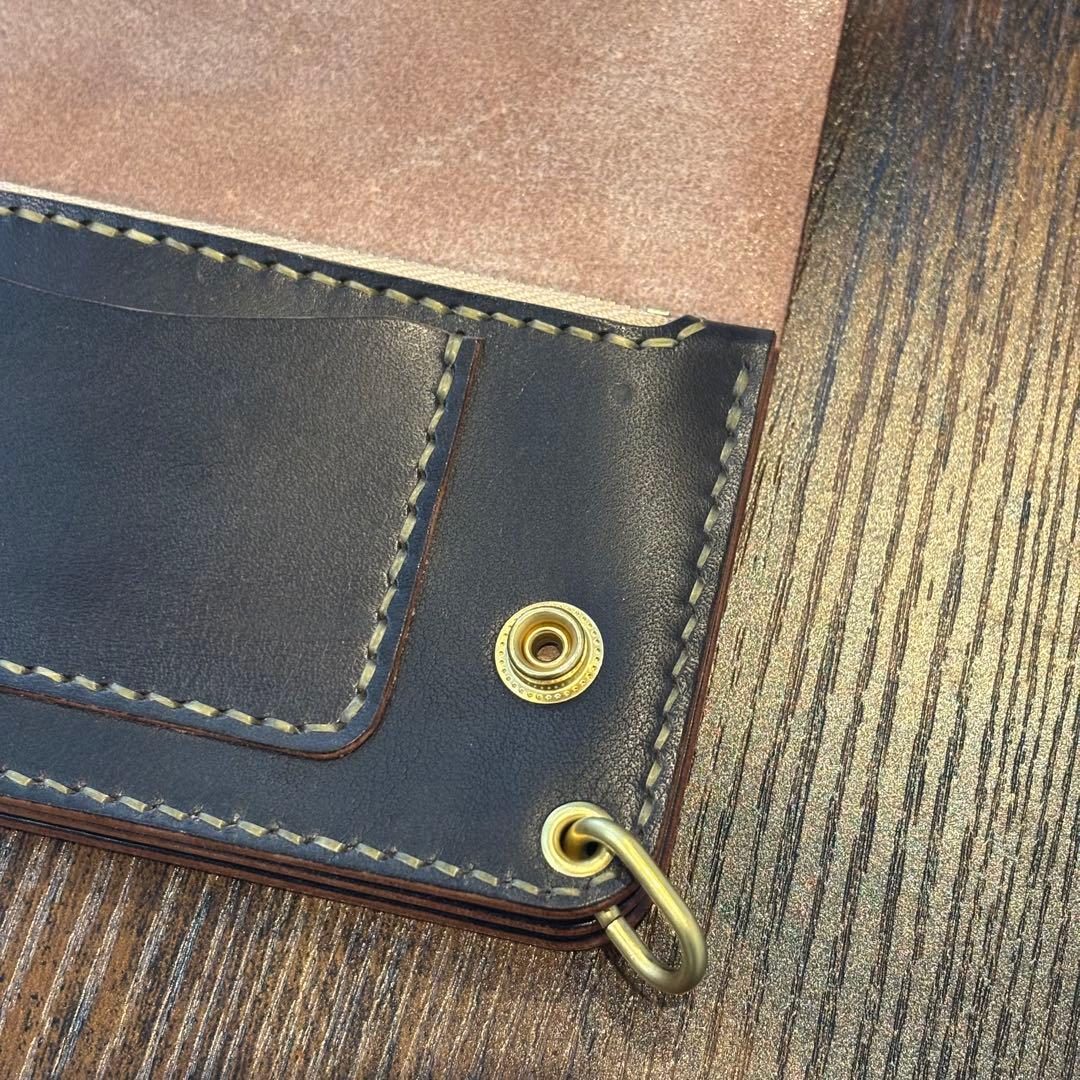 栃木レザー　トラッカーウォレット　茶芯ブラック