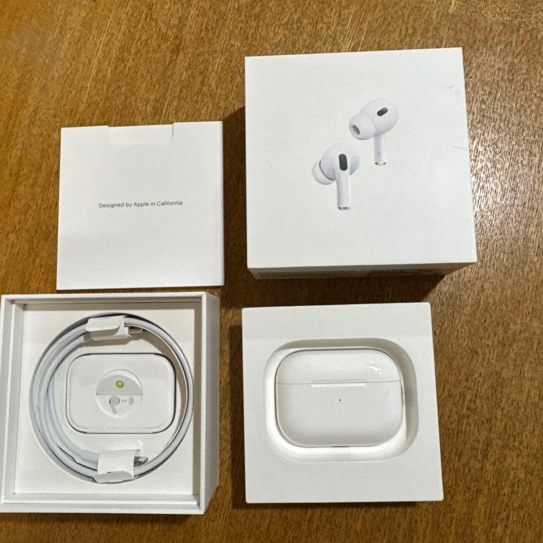 Apple AirPods Pro 第2世代 （Lightning）箱&備品完品