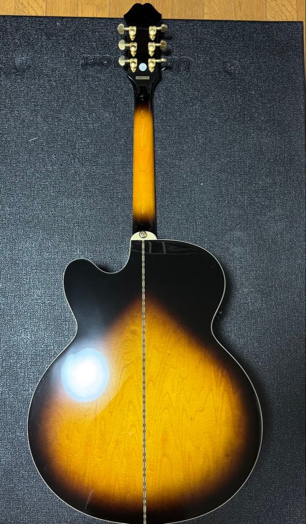 ギター Epiphone EJ-200SCE VS