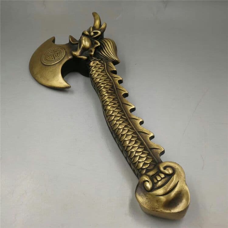 古玩工芸品の銅福の斧は古いです。パラジウムの置物です