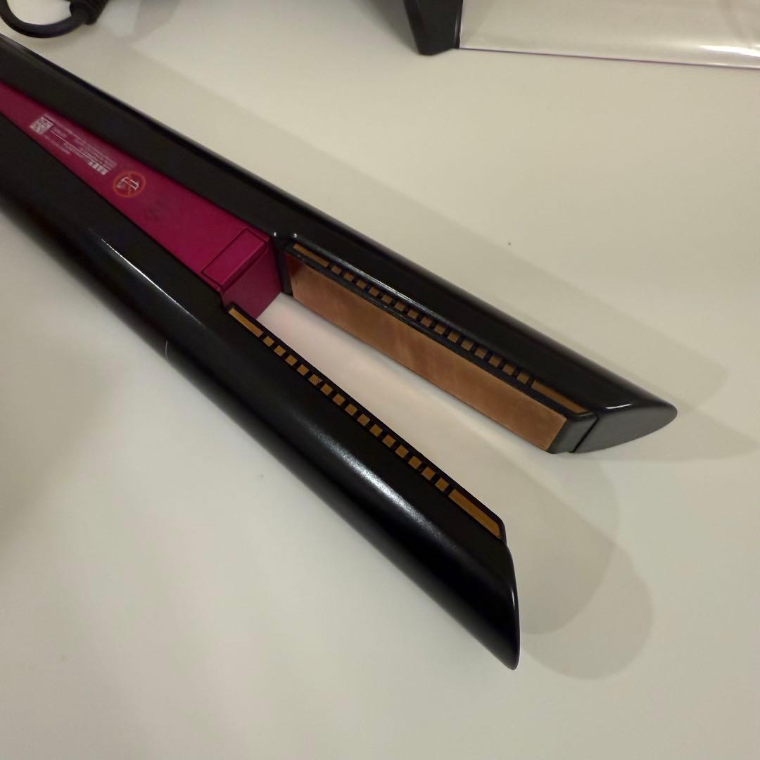 ダイソン ヘアアイロン