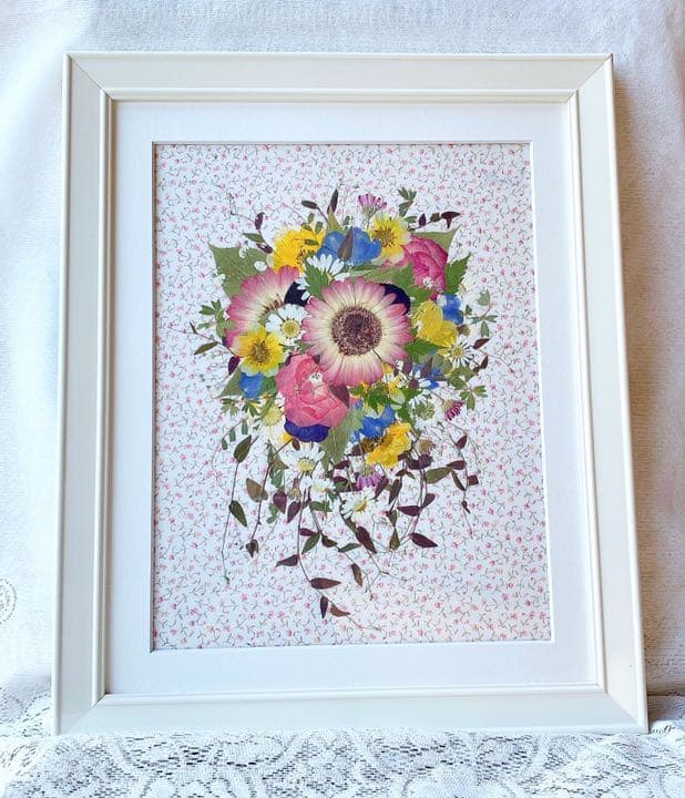 出品再開✨花 SAIKA 押し花アートインテリアホワイト額　ピンクガーベラブーケ