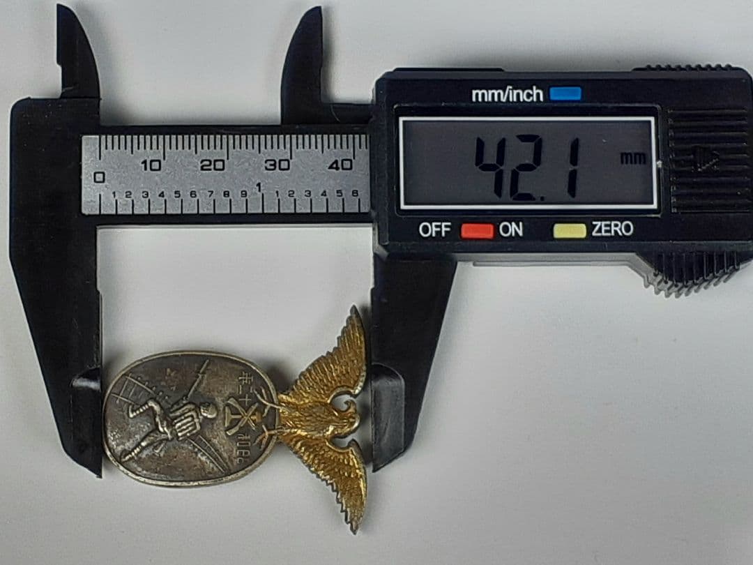 安達駐屯記念　昭和十二年　中国黒竜江省　勲章　徽章