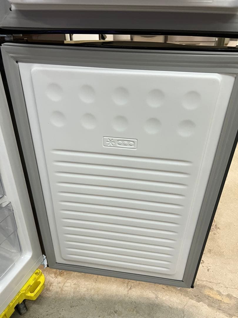 【高年式】 2023年式 140L マクスゼン 冷蔵庫 JR142HM01WH