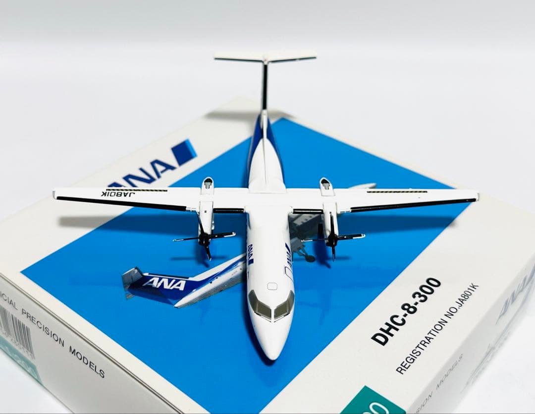 全日空商事 1/200 DHC-8-300 A-net