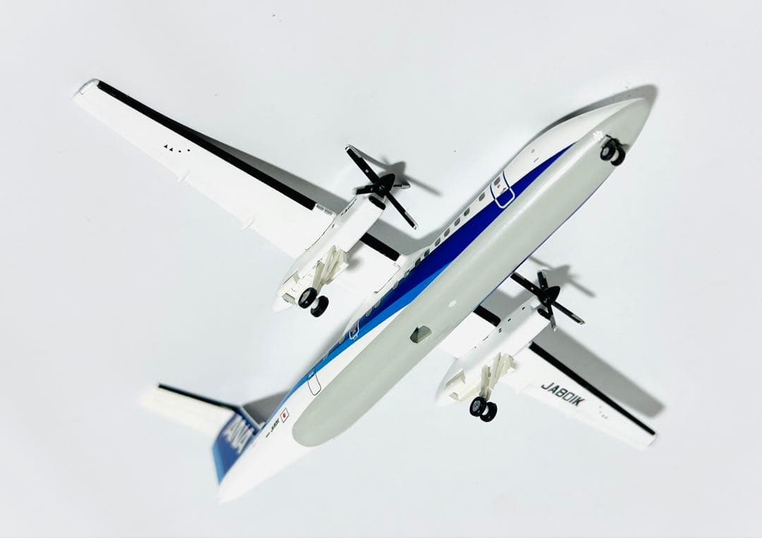 全日空商事 1/200 DHC-8-300 A-net