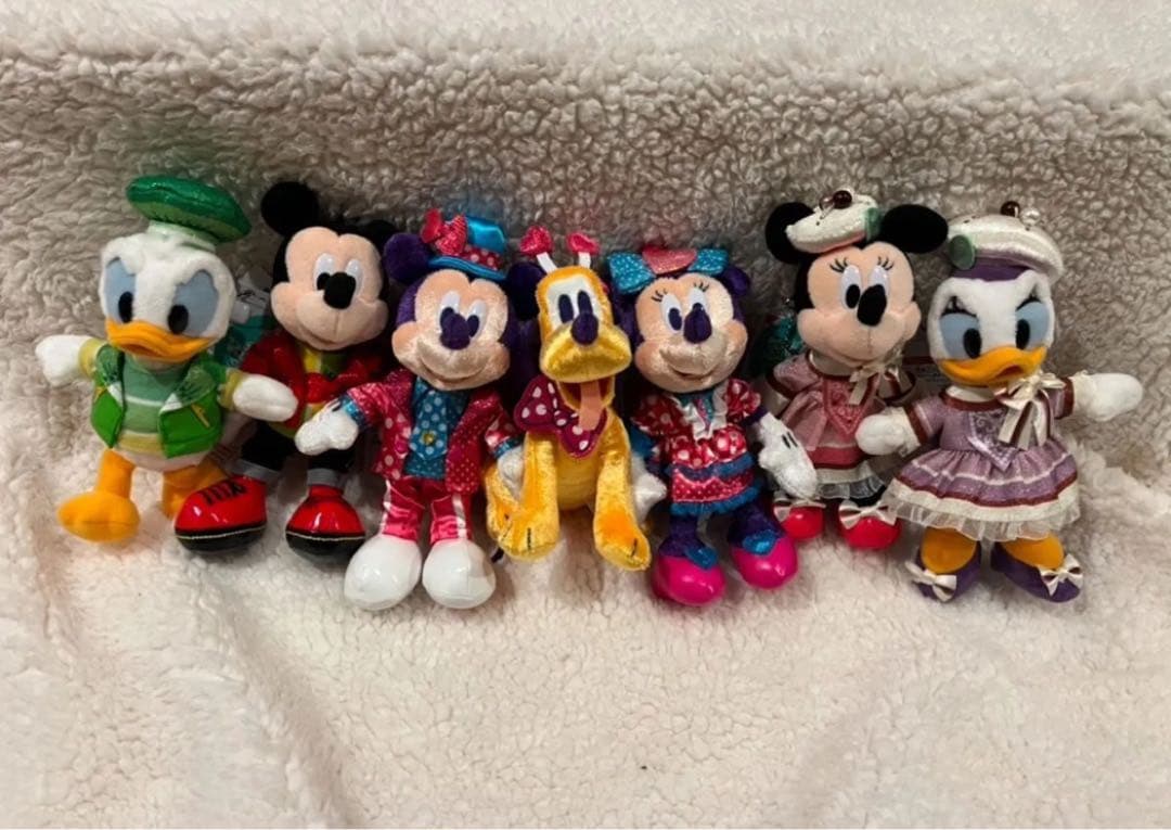 ディズニー パルパルーザ ミニー ヴァネロペ ぬいぐるみバッジ ぬいば 7つ