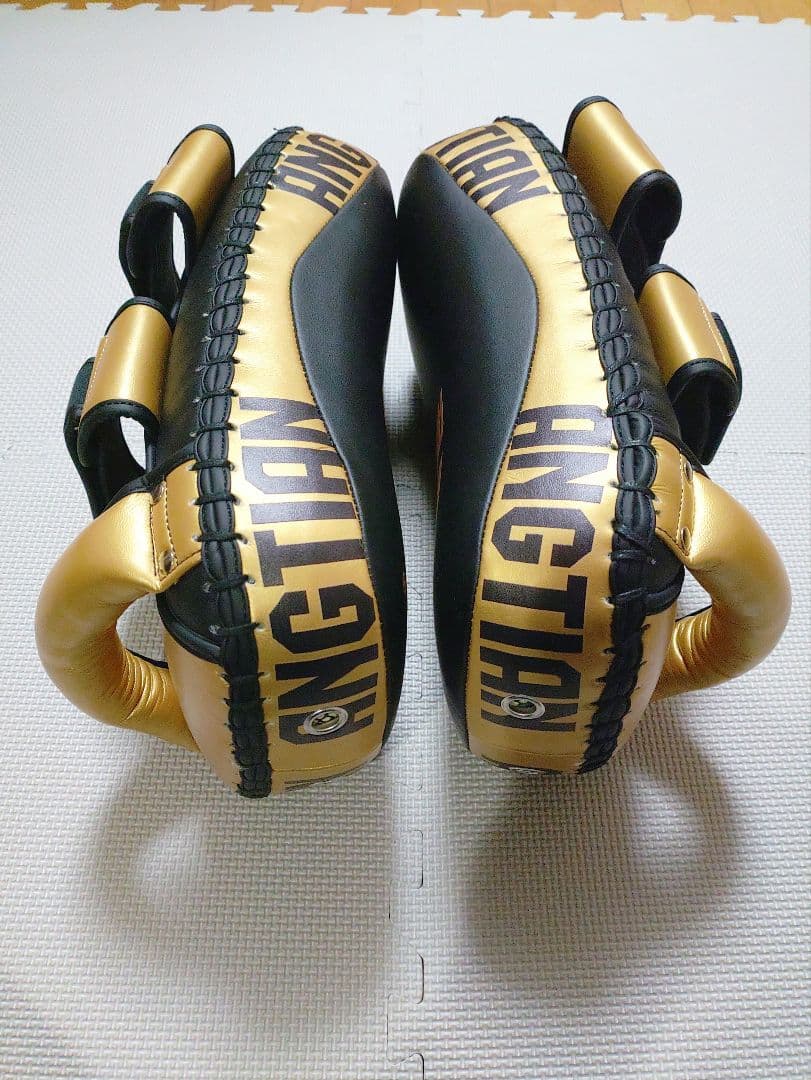 キックミット　未使用品