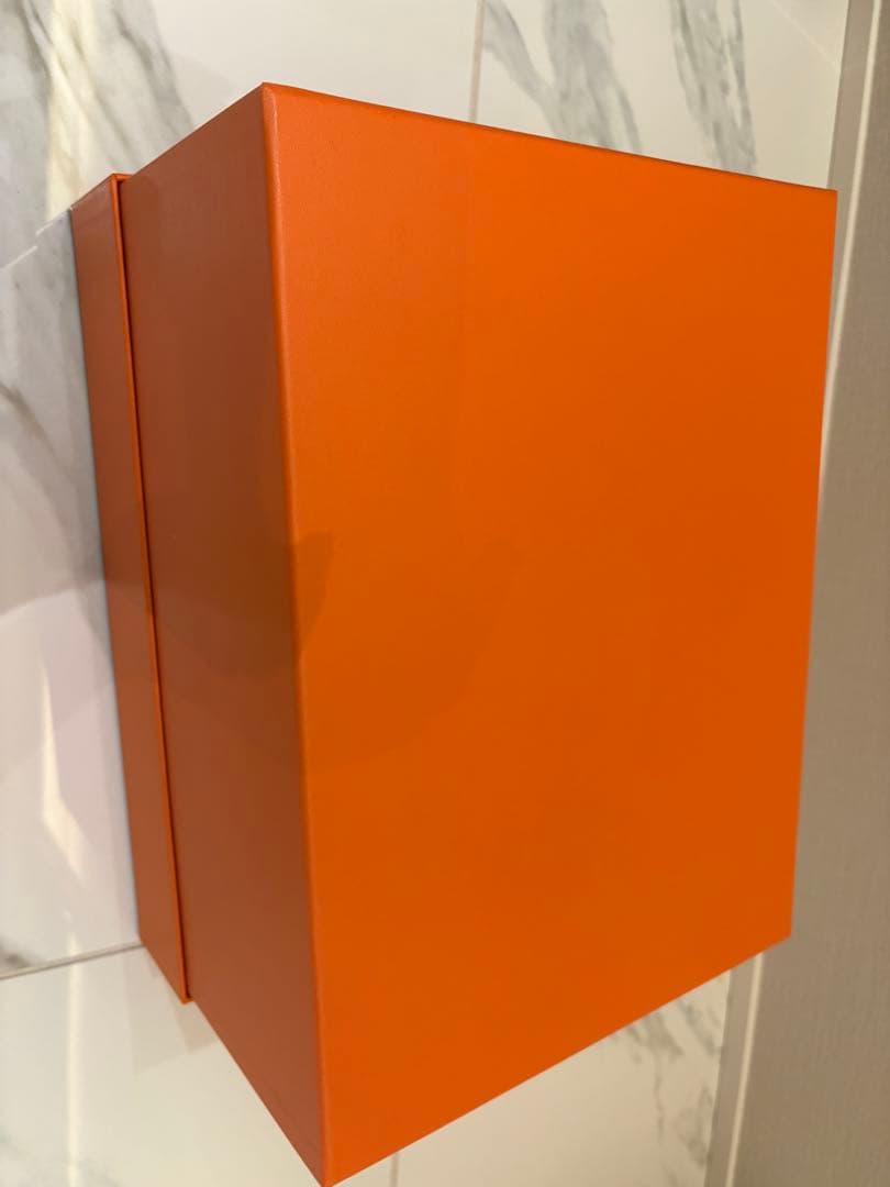 エルメス HERMES 空箱　ピコタンPM用　ペーパーリボン説明書つき