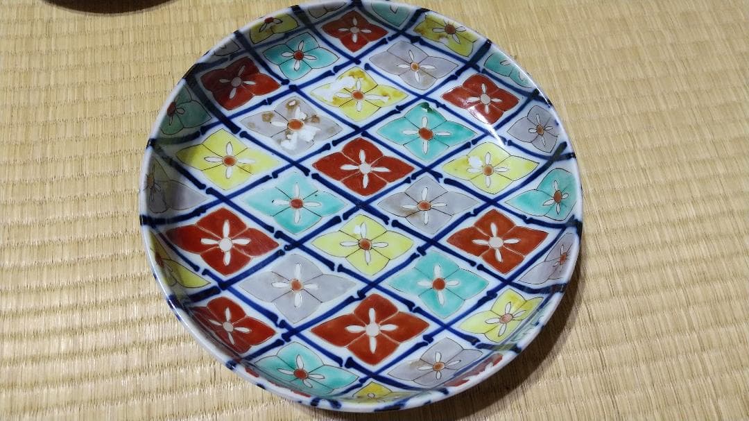 古伊万里　小振　色絵　網目紋　三つ鉢・深皿（大）径24.5×高7ｃｍ