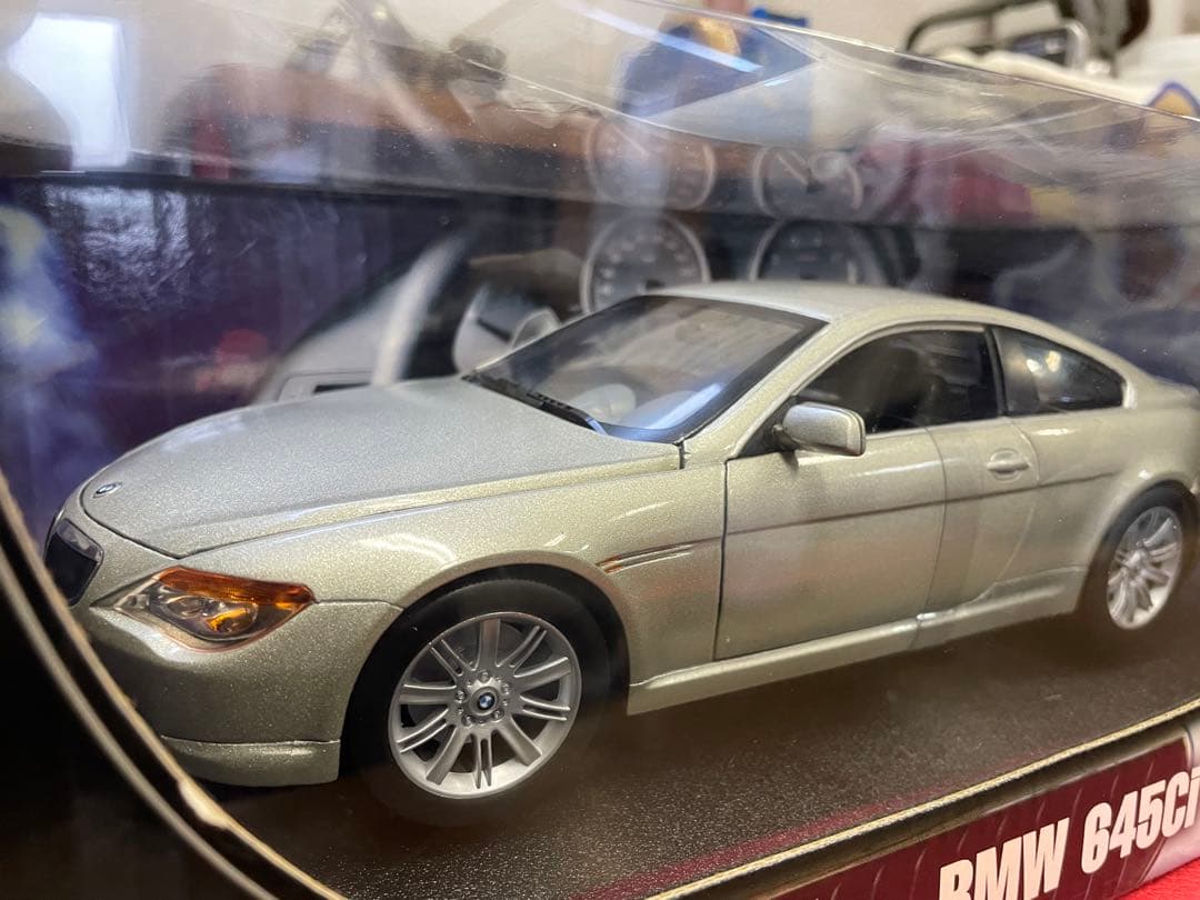 ミニカー HOT WHEELS  BMW645Ci