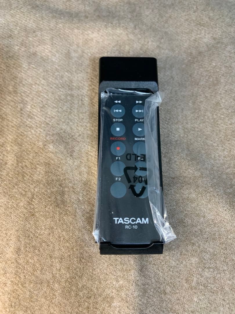 TASCAM DR-100MK2 Linear PCM Recorder ②