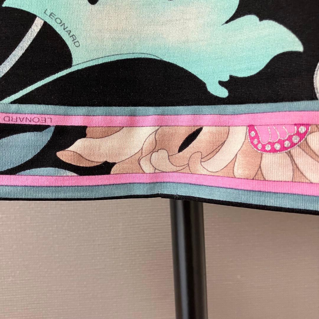 美品　レオナール　ワンピース　花柄　大きいサイズ42