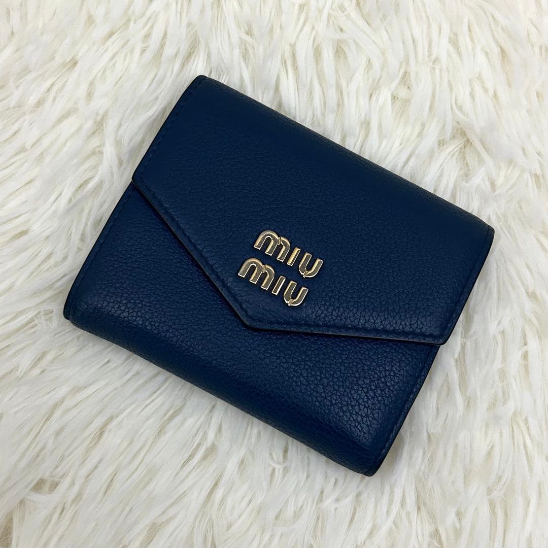 【美品】ICチップ内蔵 MIU MIU ミュウミュウ 三つ折り財布 ブルー系