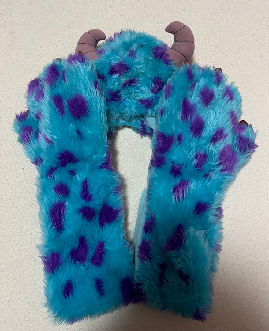 ディズニーサリーマフラー