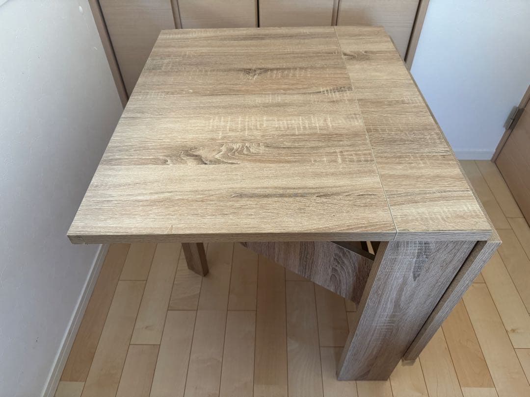 折りたたみ　テーブル　バタフライ