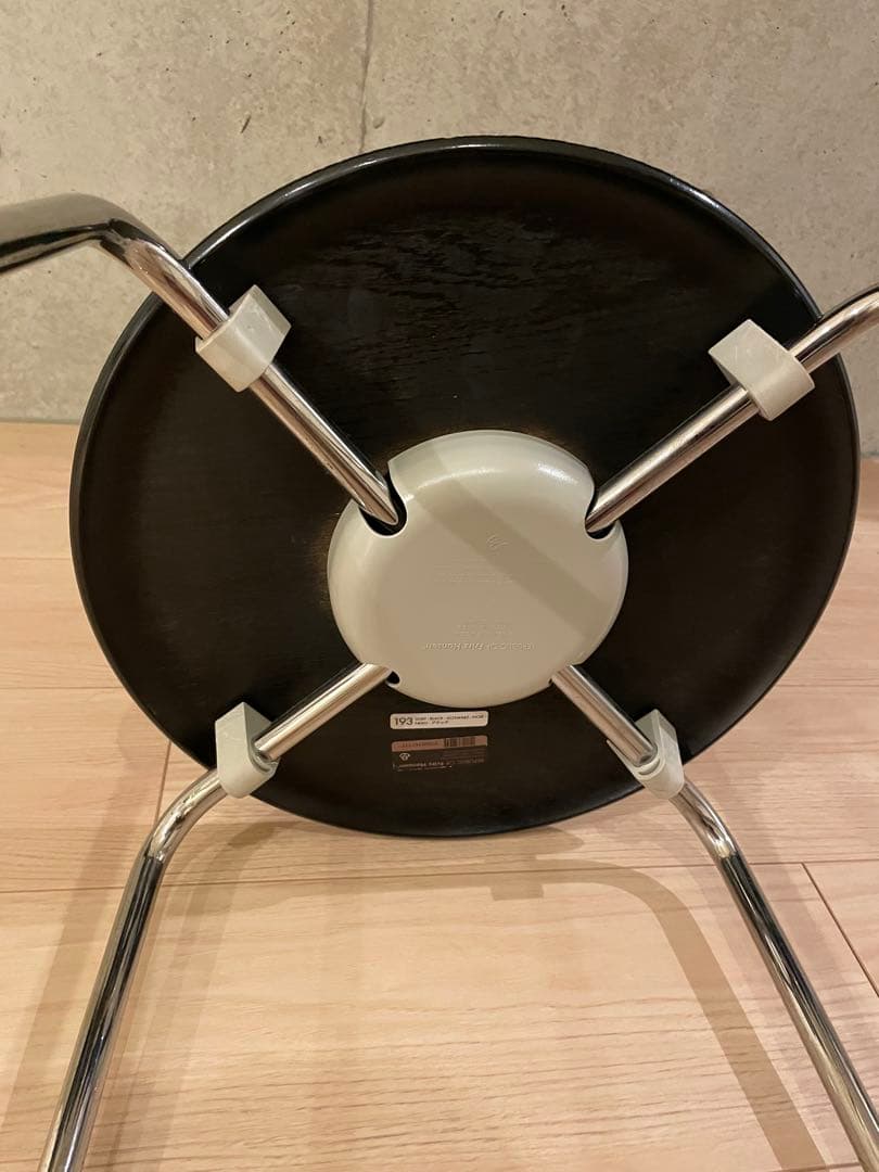 ArneJacobsenアルネヤコブセンDOT STOOL FRIZHANSEN