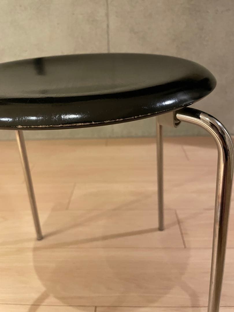 ArneJacobsenアルネヤコブセンDOT STOOL FRIZHANSEN