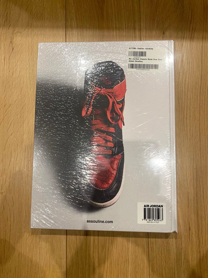 新品未開封　Air Jordan × Assouline Classic 本