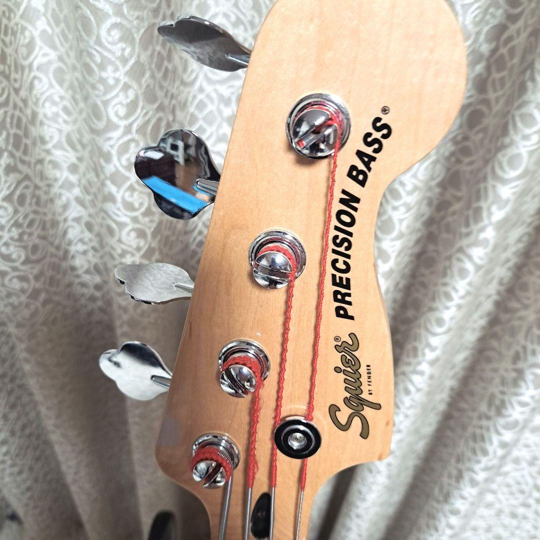 Squier Classic Vibe 60s’ Precision Bass