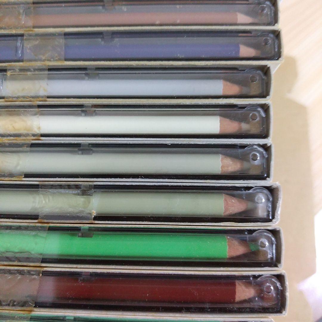 フェリシモ COLOR MUSEUM 500色