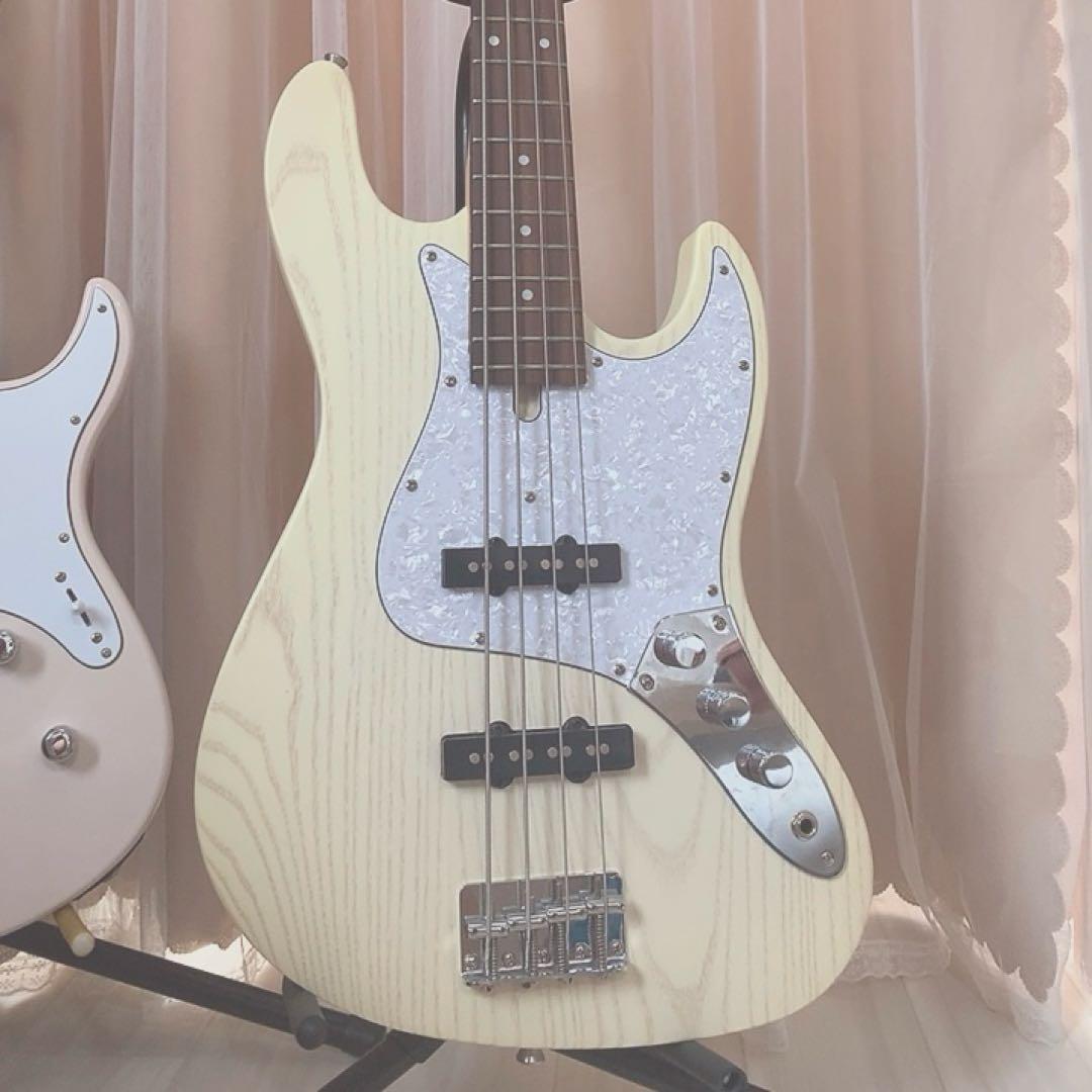 Bacchus バッカス　ユニバーサルシリーズ　ジャズベース