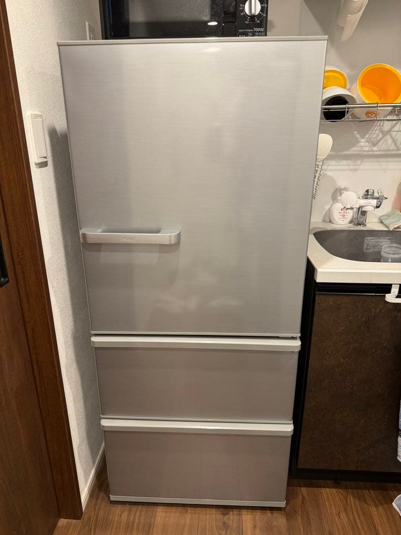 冷蔵庫　AQR-27G2