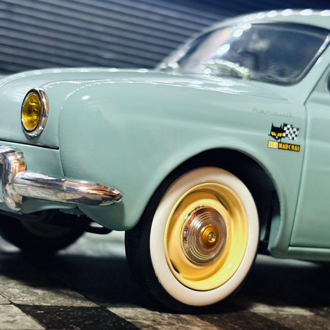 ワンオフカスタム 1/18 NOREV ルノー ドーフィン 1958