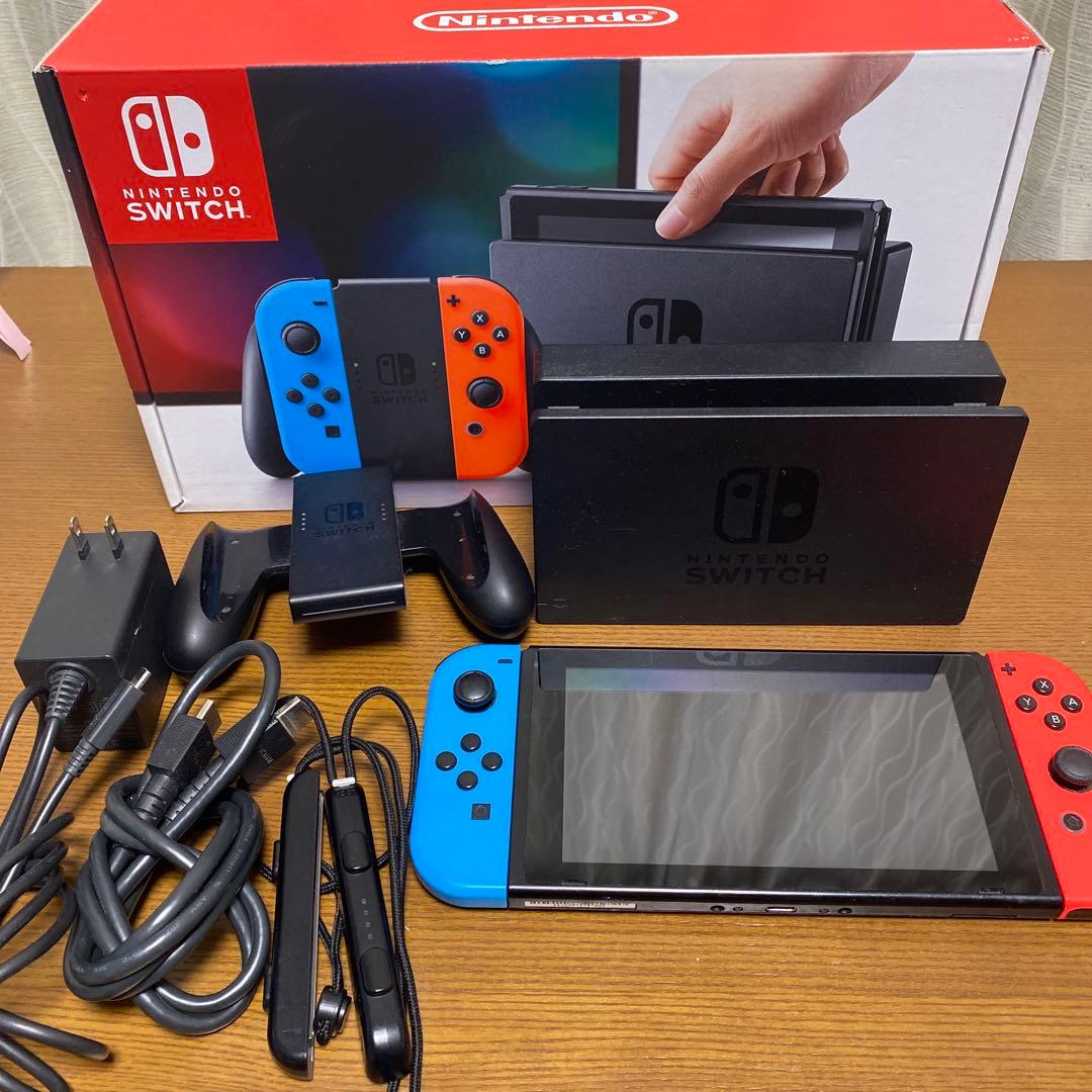 Nintendo Switch 本体 青/赤 Joy-Con 付属品