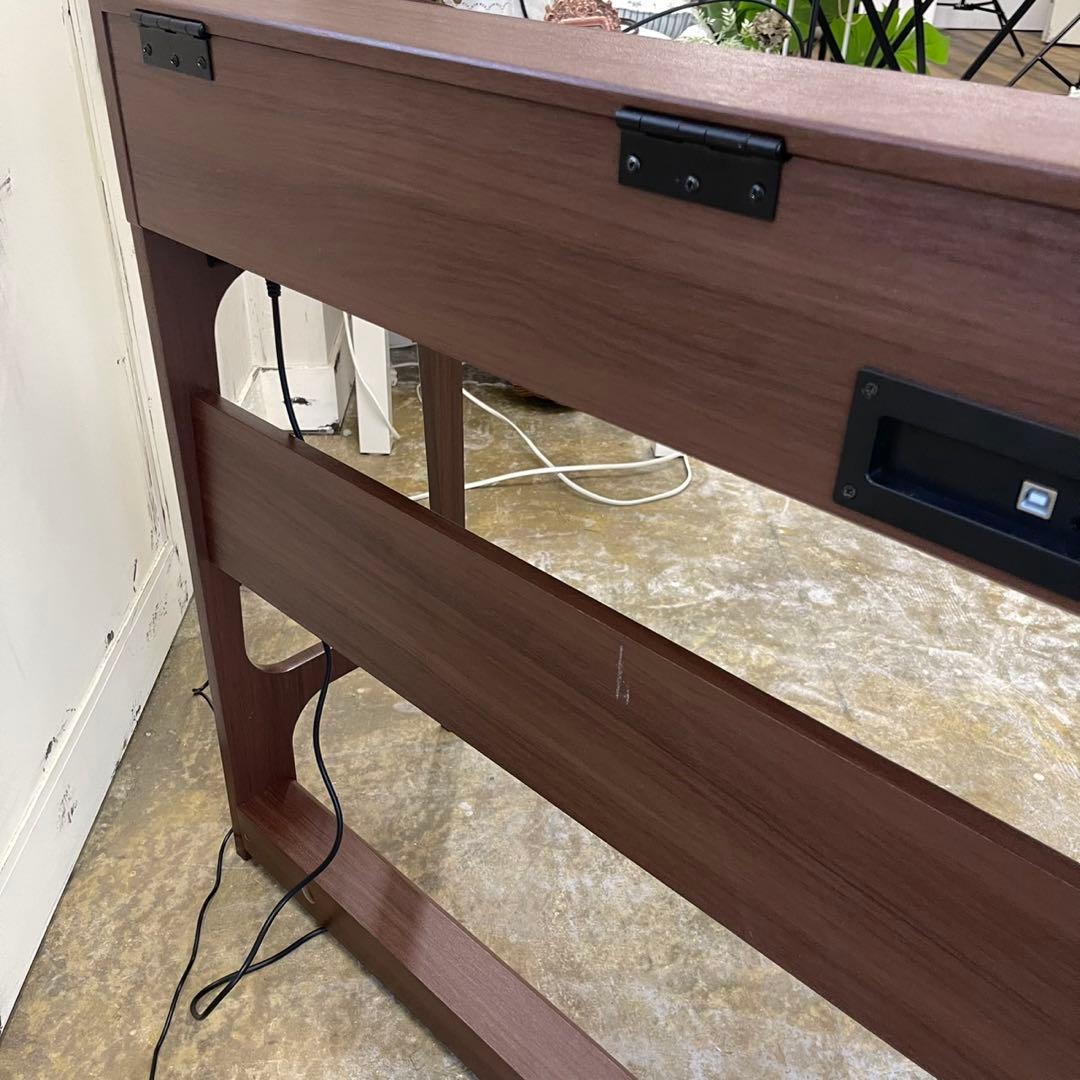 電子ピアノ88鍵盤　給電式　蓋スライド　マホガニー