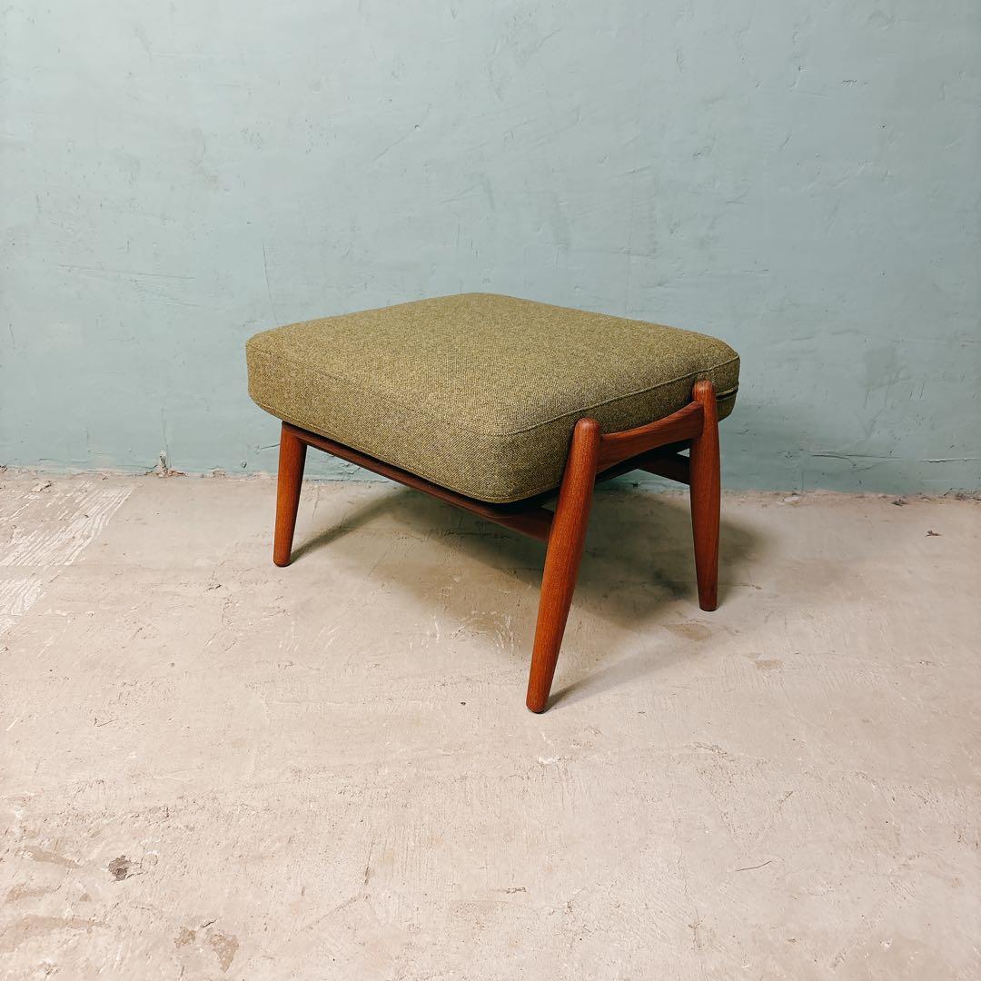 ウェグナー　GE240 オットマン　チーク材　北欧家具　北欧ビンテージ