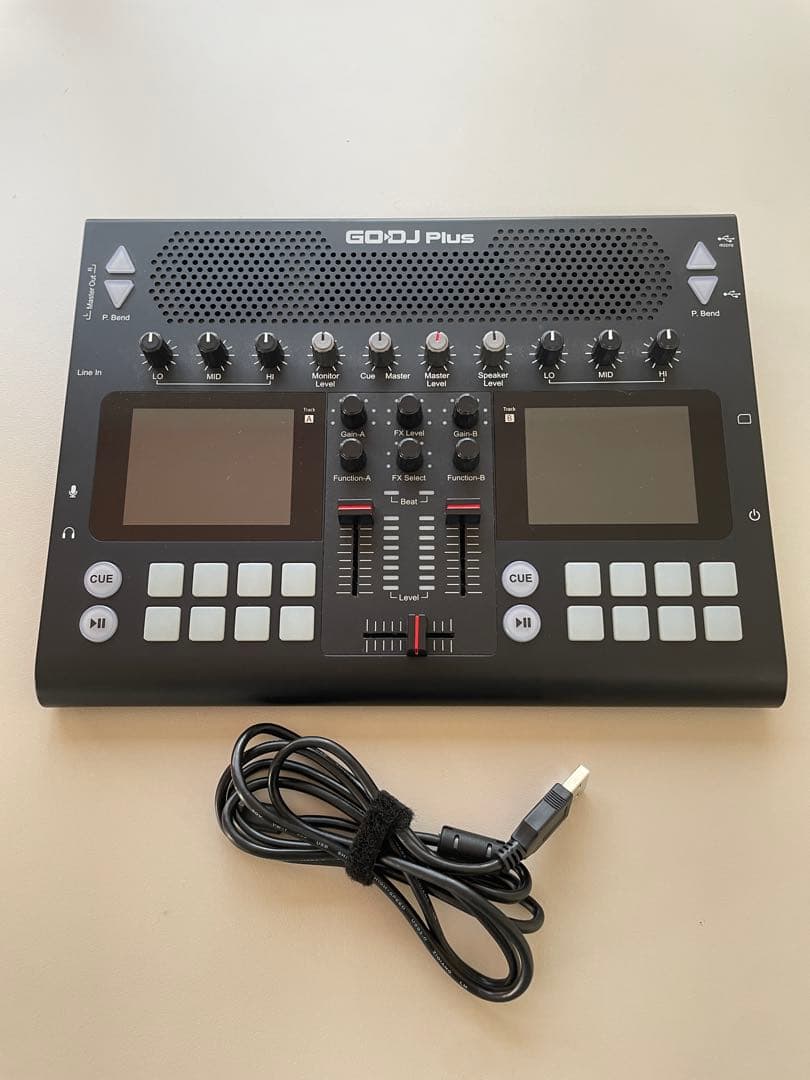 GODJ plus/ゴーディジェイプラス